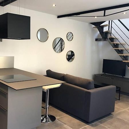 Les Chambres Berguoises Duplex Calme Au Coeur De Bergues Exterior foto
