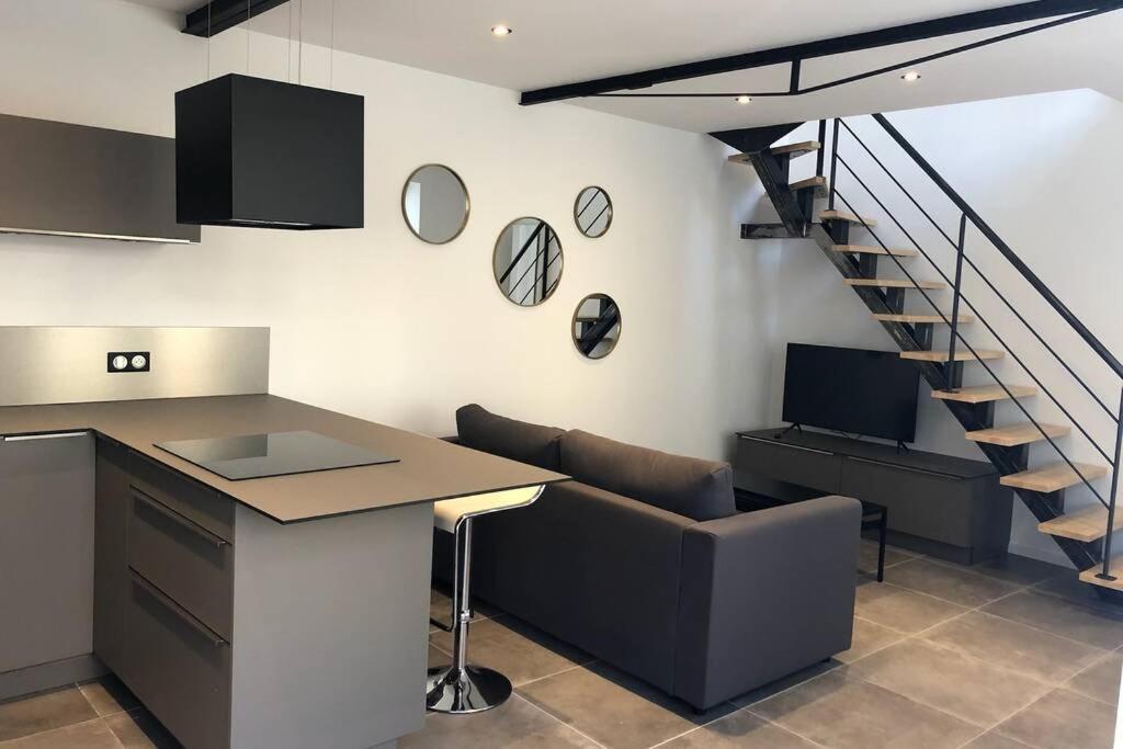 Les Chambres Berguoises Duplex Calme Au Coeur De Bergues Exterior foto